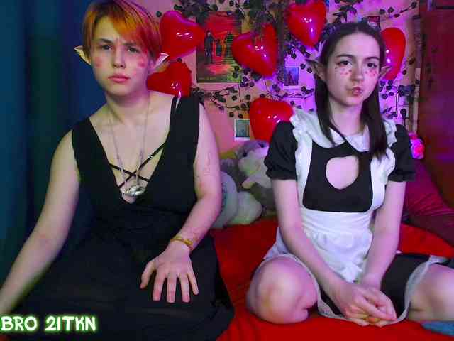 Tricky_Kitsune webcam