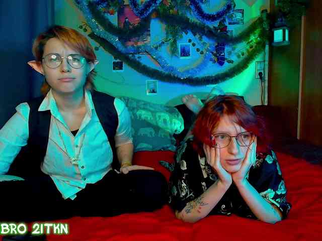 Tricky_Kitsune webcam