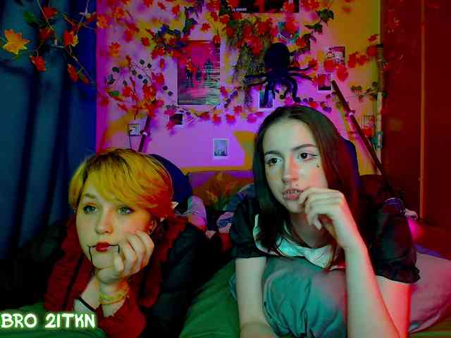 Tricky_Kitsune webcam