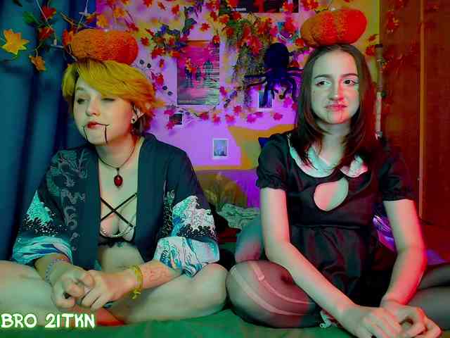 Tricky_Kitsune webcam