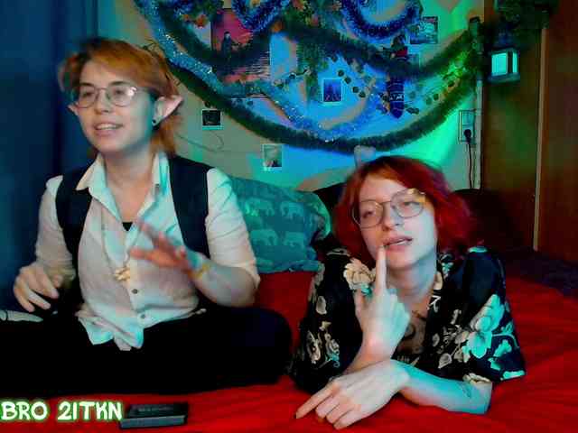 Tricky_Kitsune webcam