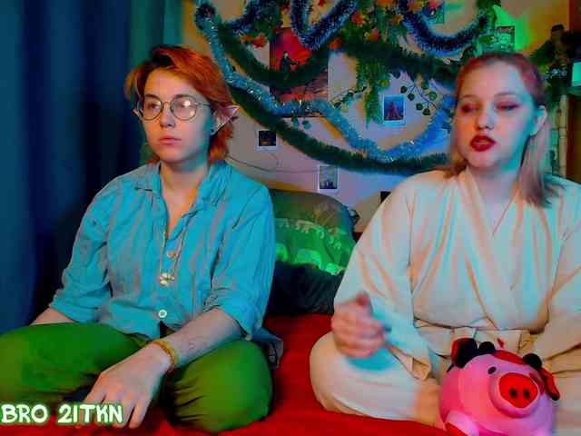 Tricky_Kitsune webcam