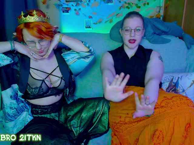 Tricky_Kitsune webcam