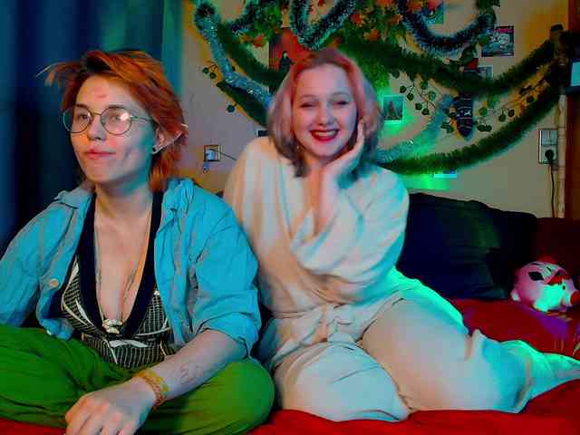 Tricky_Kitsune webcam