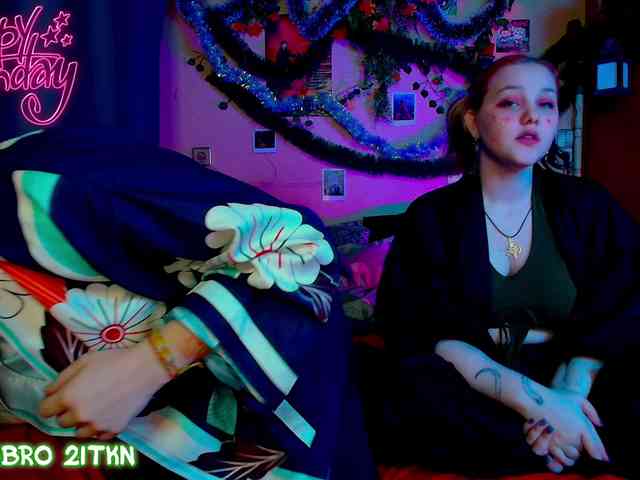 Tricky_Kitsune webcam