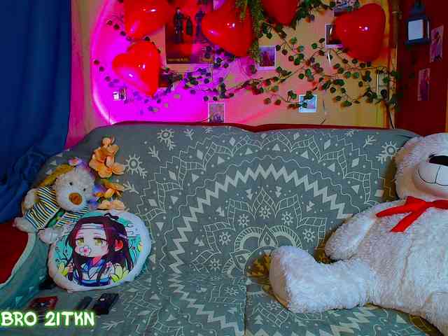 Tricky_Kitsune webcam