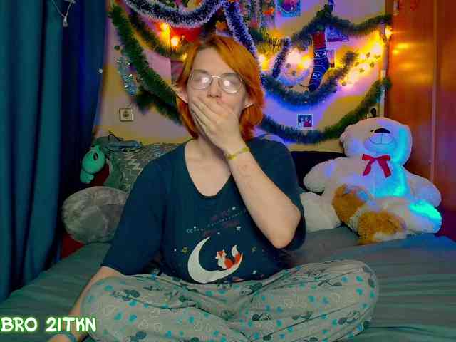 Tricky_Kitsune webcam