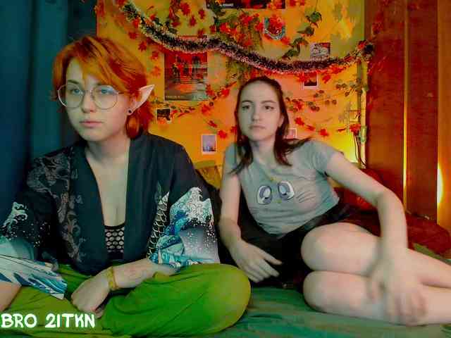 Tricky_Kitsune webcam