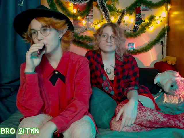 Tricky_Kitsune webcam