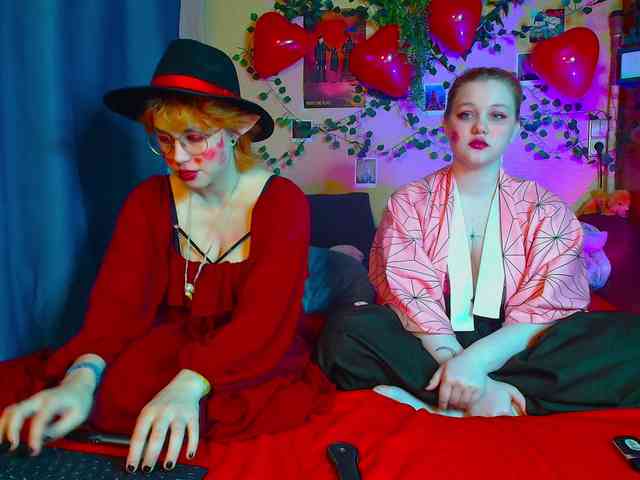 Tricky_Kitsune webcam