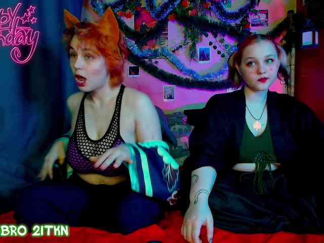 Tricky_Kitsune webcam