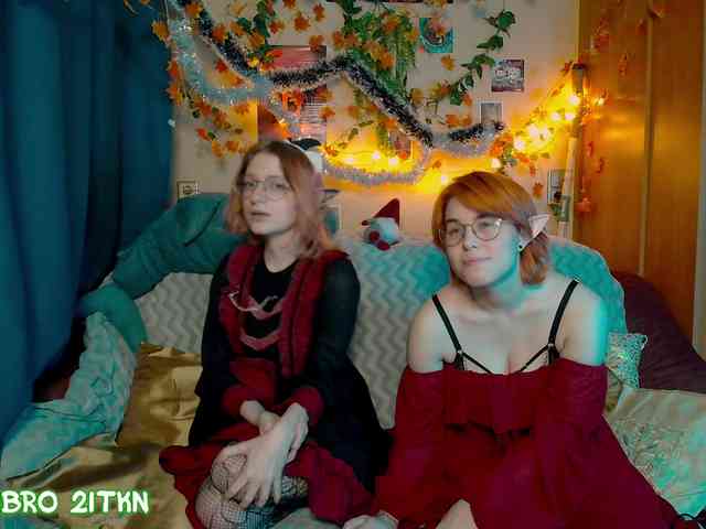 Tricky_Kitsune webcam