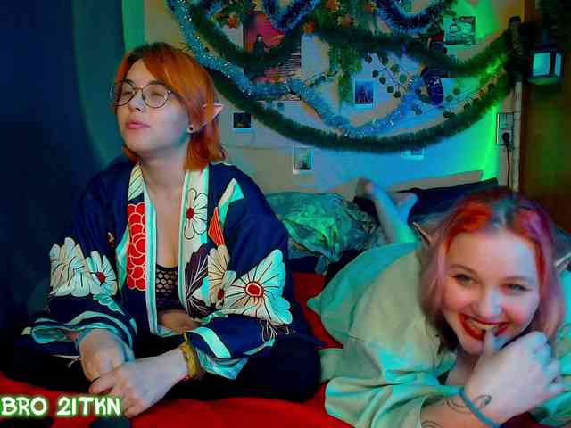 Tricky_Kitsune webcam