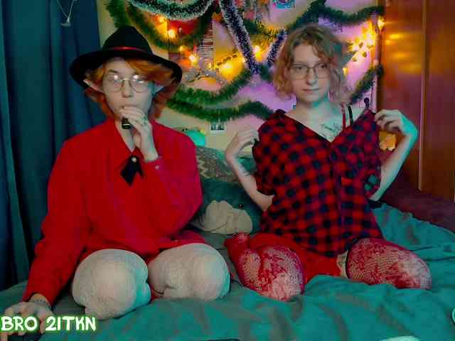 Tricky_Kitsune webcam