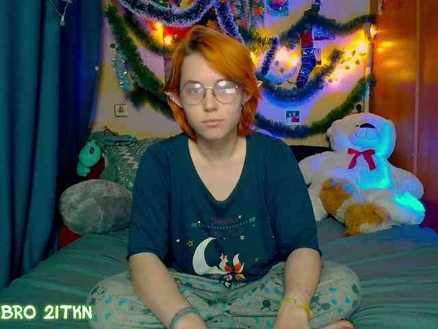 Tricky_Kitsune webcam