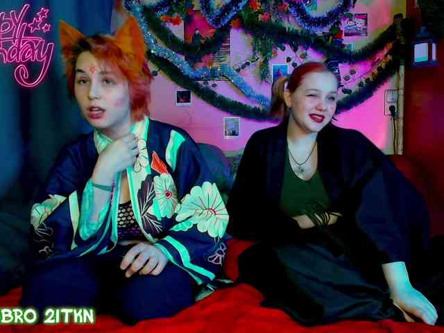 Tricky_Kitsune webcam