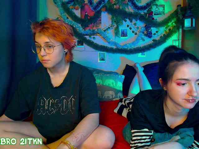 Tricky_Kitsune webcam