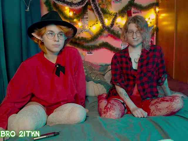 Tricky_Kitsune webcam