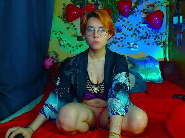 Tricky_Kitsune webcam