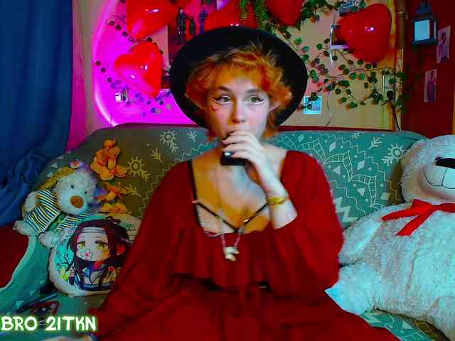 Tricky_Kitsune webcam