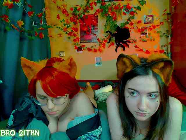 Tricky_Kitsune webcam