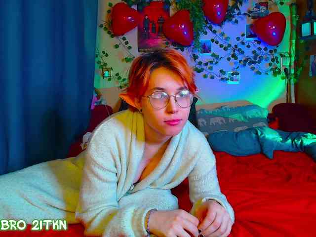 Tricky_Kitsune webcam