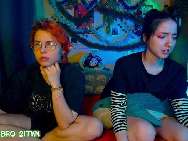 Tricky_Kitsune webcam