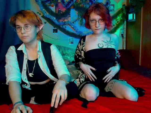 Tricky_Kitsune webcam