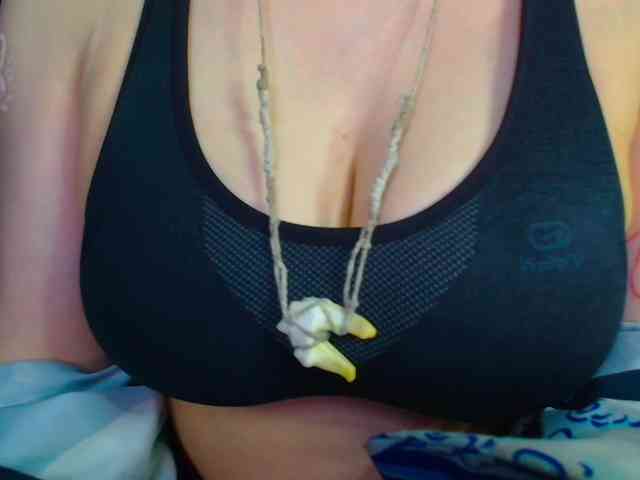 Tricky_Kitsune webcam