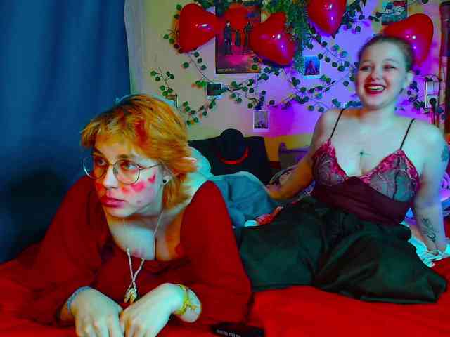 Tricky_Kitsune webcam