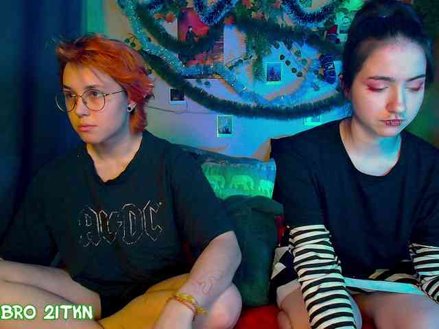 Tricky_Kitsune webcam