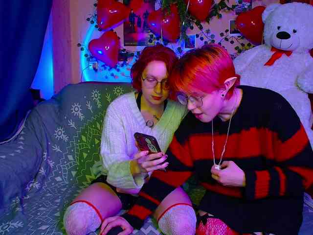 Tricky_Kitsune webcam