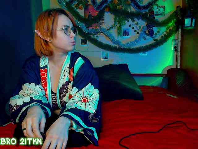 Tricky_Kitsune webcam