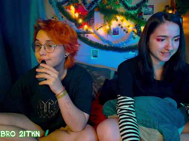 Tricky_Kitsune webcam