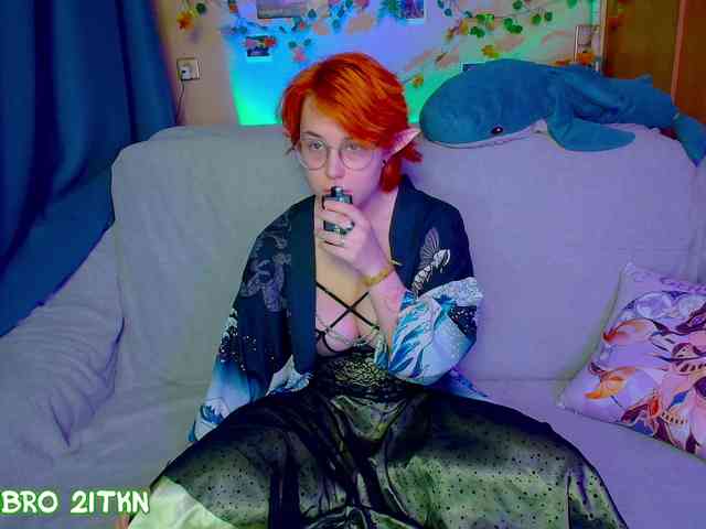 Tricky_Kitsune webcam