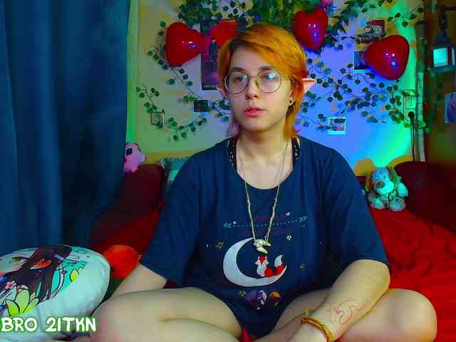 Tricky_Kitsune webcam