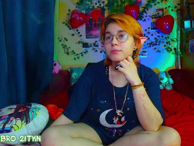 Tricky_Kitsune webcam