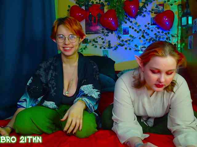 Tricky_Kitsune webcam