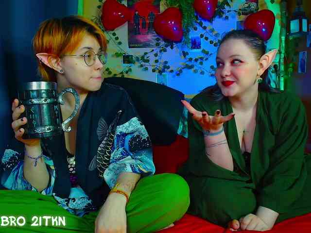 Tricky_Kitsune webcam