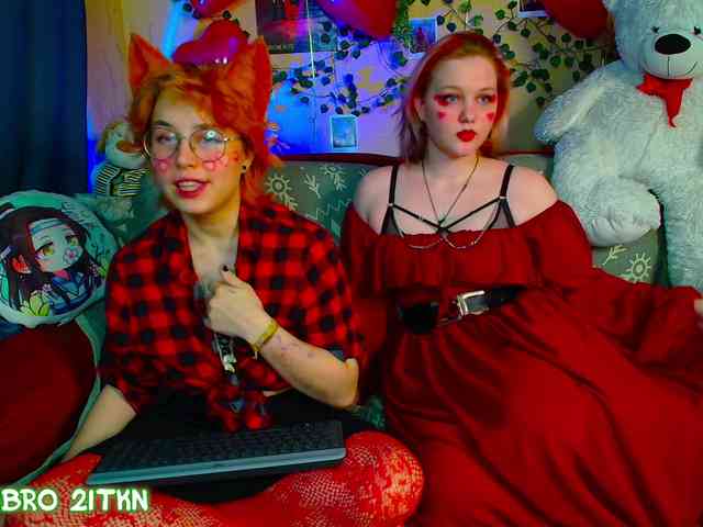 Tricky_Kitsune webcam