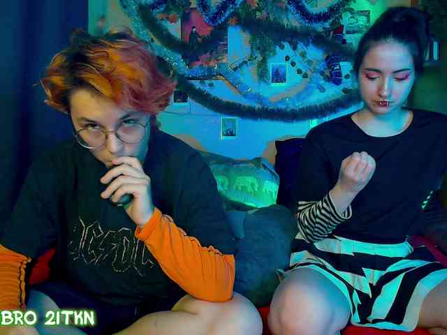 Tricky_Kitsune webcam