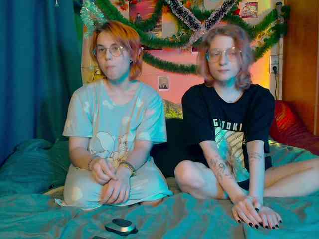 Tricky_Kitsune webcam