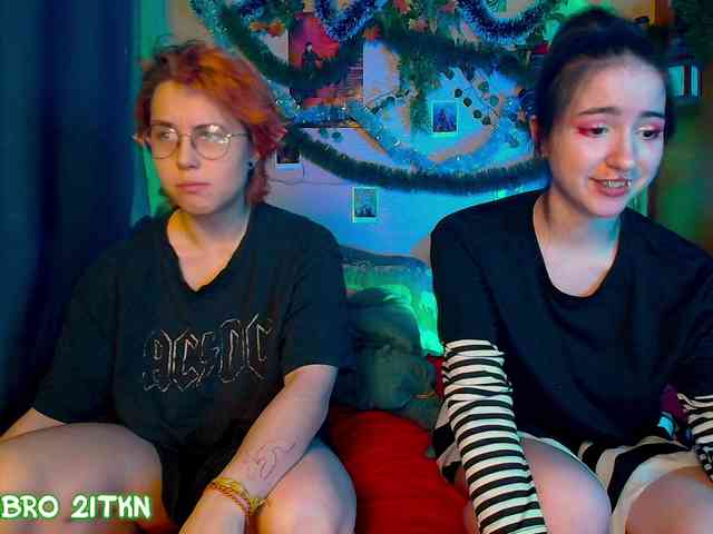 Tricky_Kitsune webcam