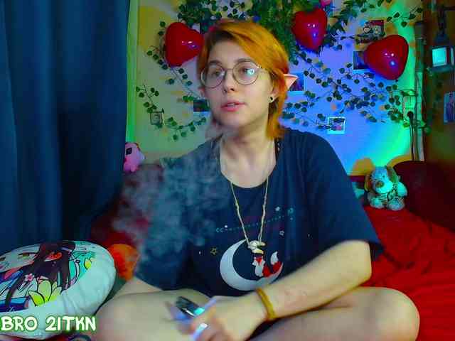 Tricky_Kitsune webcam