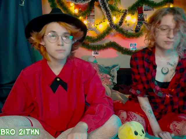 Tricky_Kitsune webcam