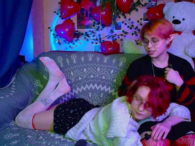 Tricky_Kitsune webcam