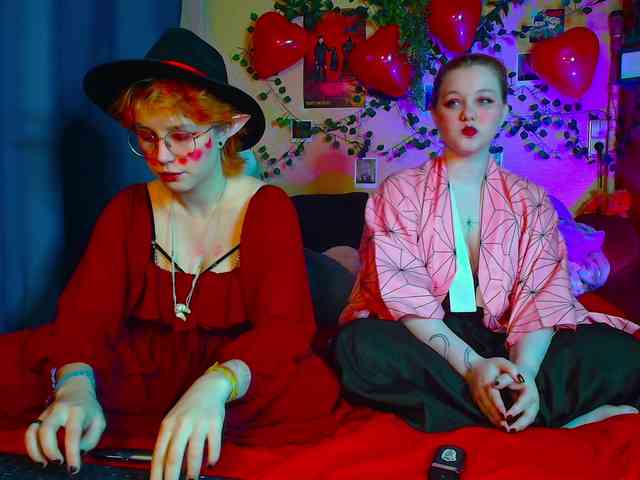 Tricky_Kitsune webcam