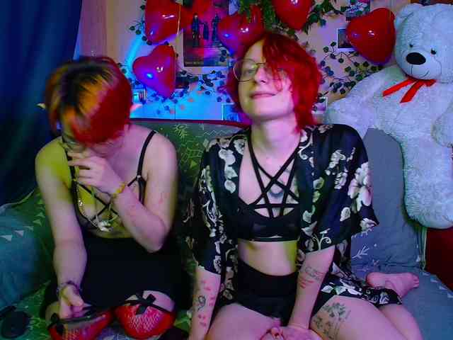 Tricky_Kitsune webcam