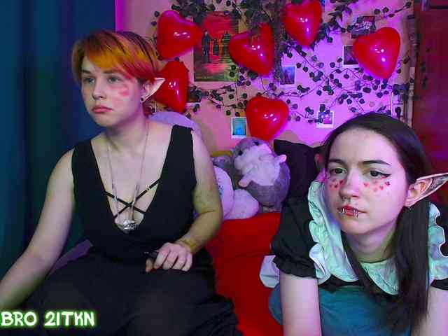 Tricky_Kitsune webcam