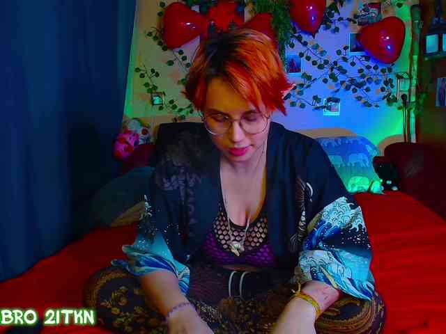 Tricky_Kitsune webcam